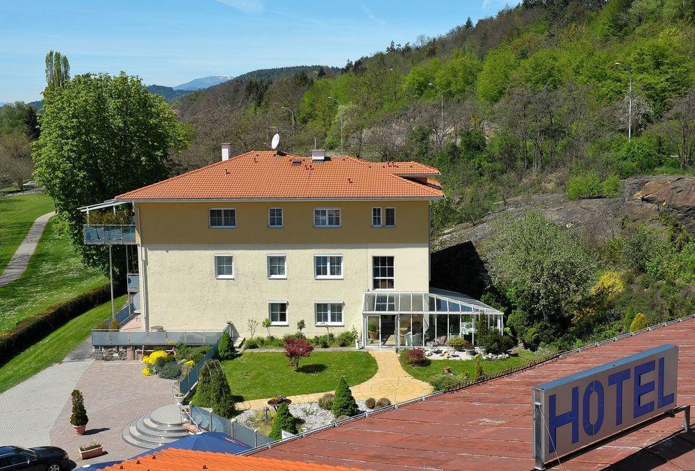 Hotel Plattenwirt Klagenfurt am Woerthersee Exterior foto